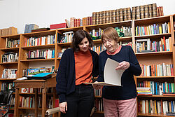 Renate Welsh mit Hanna Prandstätter (c) Jana Madzigon